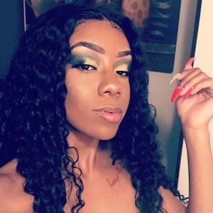 Meet your Posher, Nesha